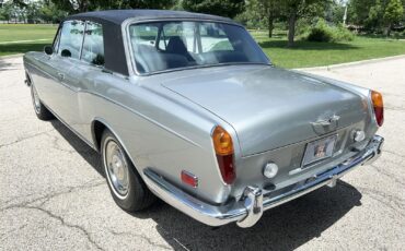 Rolls-Royce-Silver-Shadow-1970-Gray-Black-164958-10