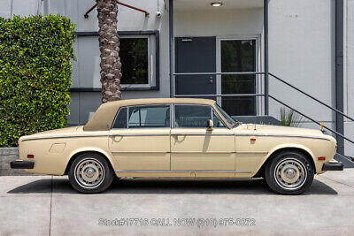 Rolls-Royce-Silver-Shadow-1975-White-Other-Color-0-3