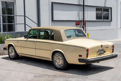 Rolls-Royce-Silver-Shadow-1975-White-Other-Color-0-6