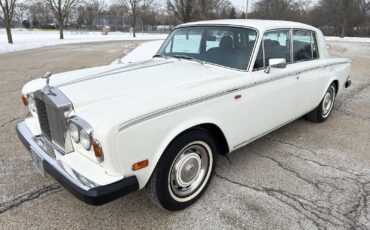 Rolls-Royce-Silver-Shadow-II-Berline-1979-White-Blue-23335-8