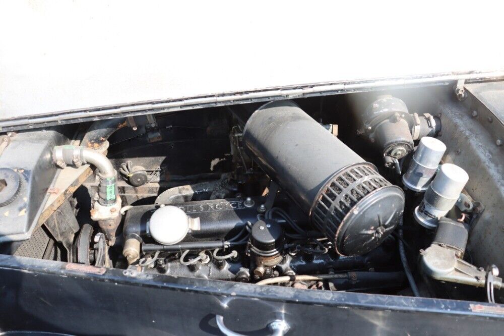 Rolls-Royce-Silver-SpiritSpurDawn-1951-Black-Tan-0-9