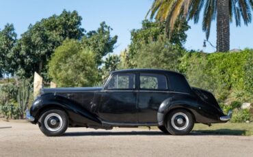 Rolls-Royce-Silver-SpiritSpurDawn-1953-Black-Tan-0-3