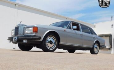 Rolls-Royce-Silver-SpiritSpurDawn-1986-Gray-Red-86200-2