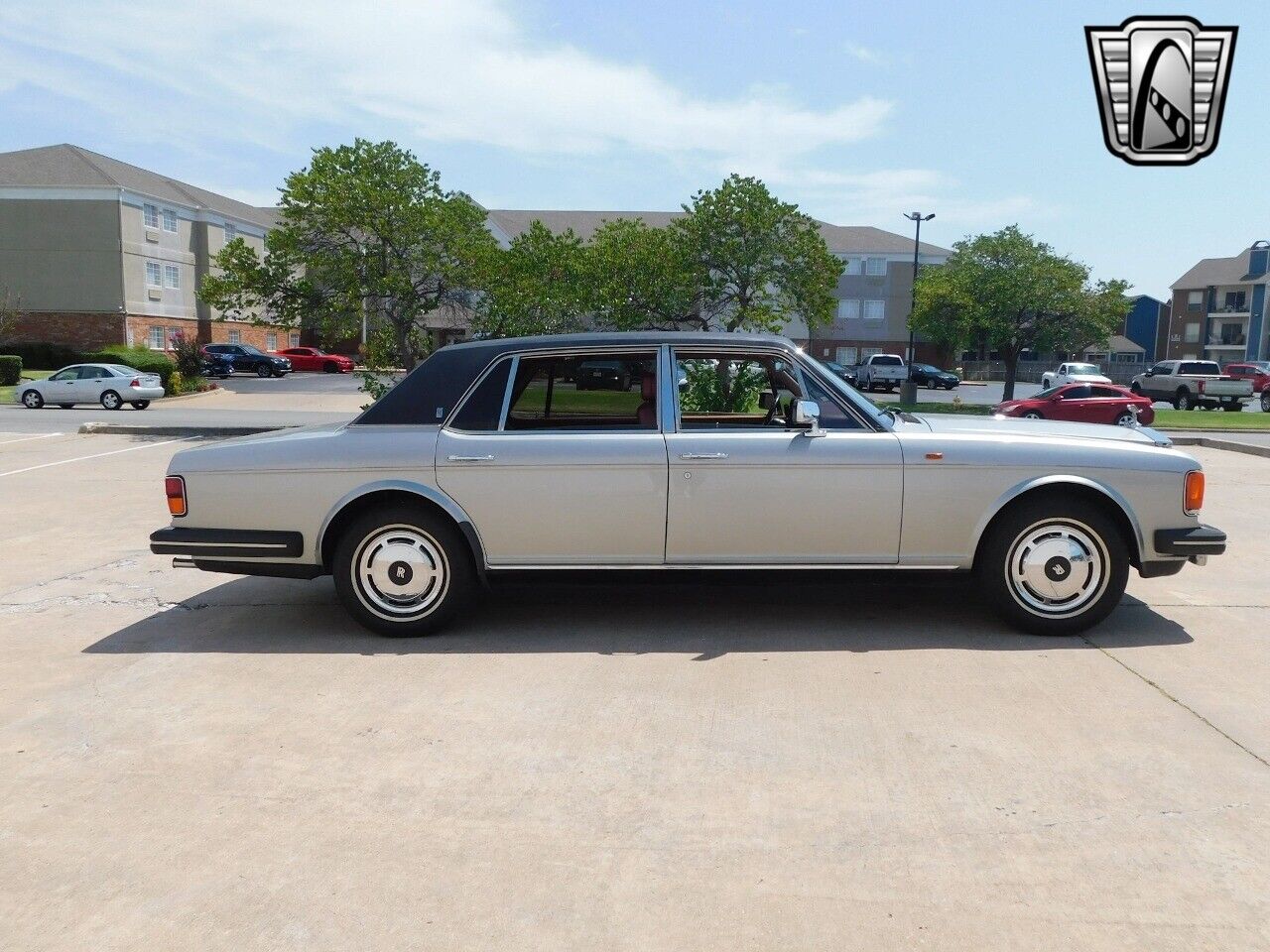 Rolls-Royce-Silver-SpiritSpurDawn-1986-Gray-Red-86200-6