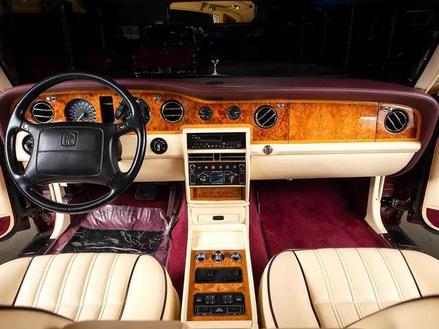 Rolls-Royce-Silver-SpiritSpurDawn-1995-Burgundy-White-144377-10