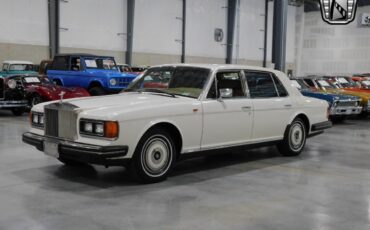 Rolls-Royce-Silver-SpiritSpurDawn-Berline-1986-White-Tan-25466-2