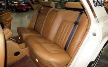 Rolls-Royce-Silver-SpiritSpurDawn-Berline-1986-White-Tan-25466-8