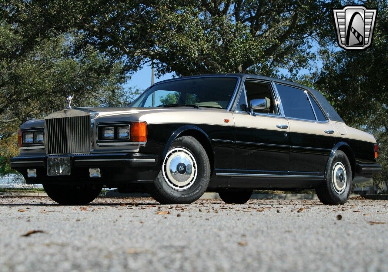 Rolls-Royce-Silver-SpiritSpurDawn-Berline-1987-Black-Tan-100071-2