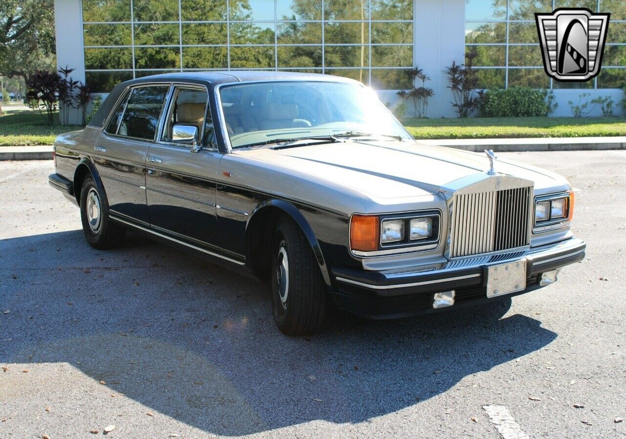 Rolls-Royce-Silver-SpiritSpurDawn-Berline-1987-Black-Tan-100071-3