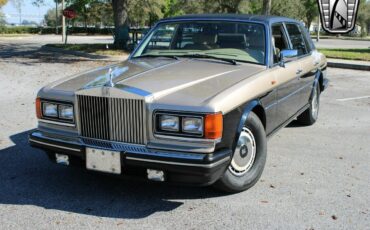 Rolls-Royce-Silver-SpiritSpurDawn-Berline-1987-Black-Tan-100071-4