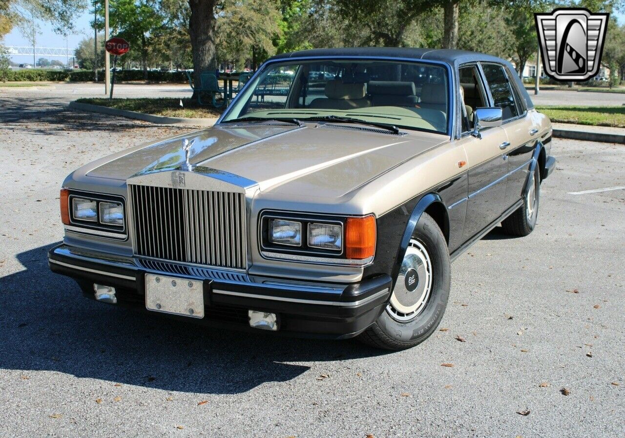 Rolls-Royce-Silver-SpiritSpurDawn-Berline-1987-Black-Tan-100071-4