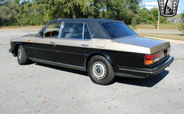 Rolls-Royce-Silver-SpiritSpurDawn-Berline-1987-Black-Tan-100071-5