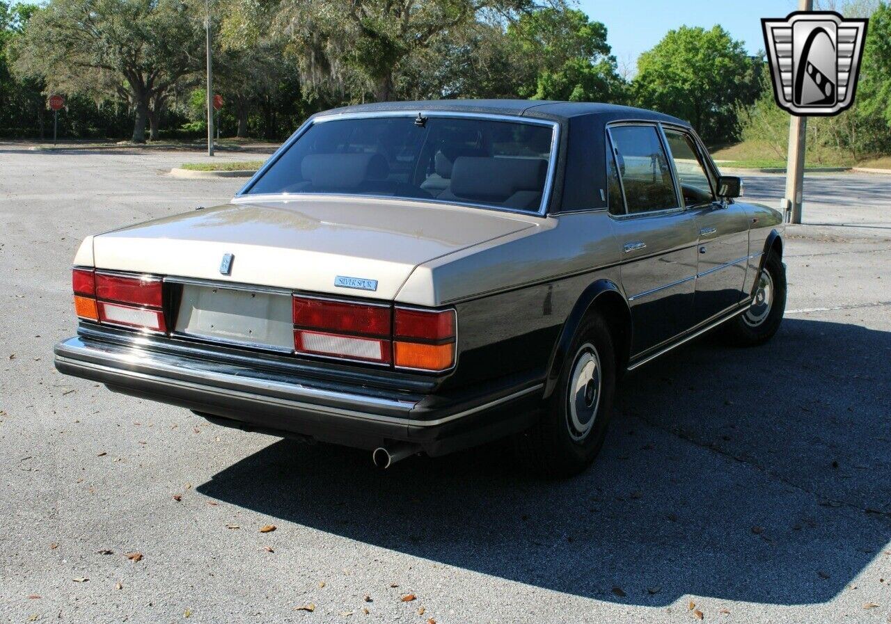 Rolls-Royce-Silver-SpiritSpurDawn-Berline-1987-Black-Tan-100071-7