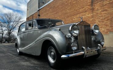 Rolls-Royce-Silver-Wraith-1954-Silver-Tan-0-1