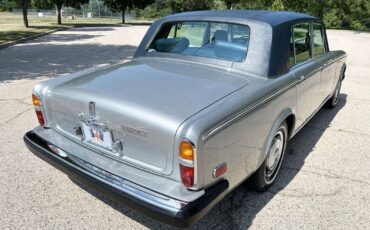 Rolls-Royce-Silver-Wraith-II-1977-Gray-Blue-58419-14