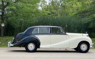 Rolls-Royce-Silver-wraith-1956-Black-Tan-0-1