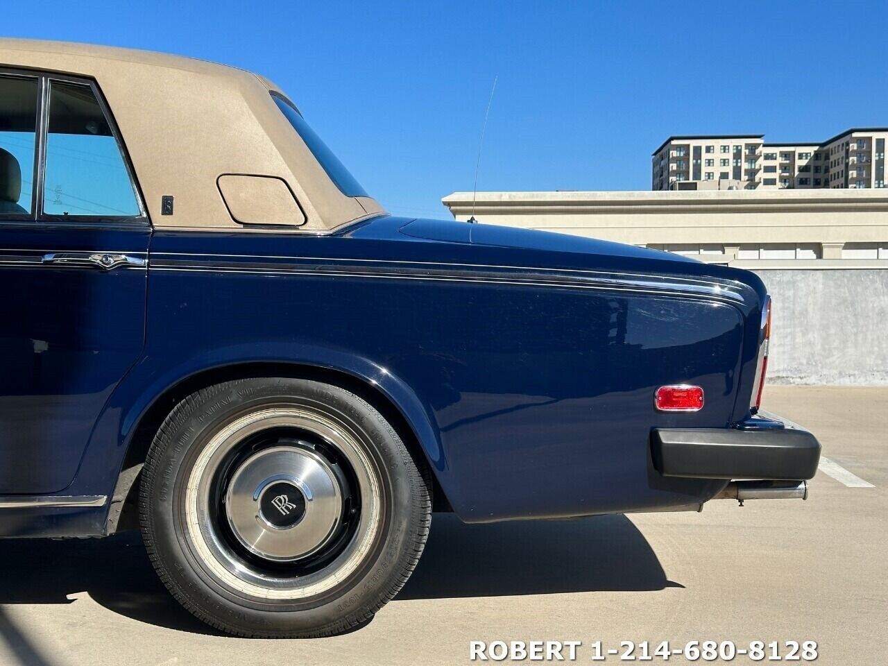 Rolls-Royce-Wraith-Berline-1980-Blue-Beige-27863-27