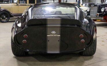 Shelby-Daytona-Coupe-1965-Black-Black-40911-6