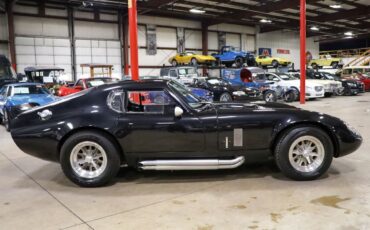 Shelby-Daytona-Coupe-1965-Black-Black-40911-9