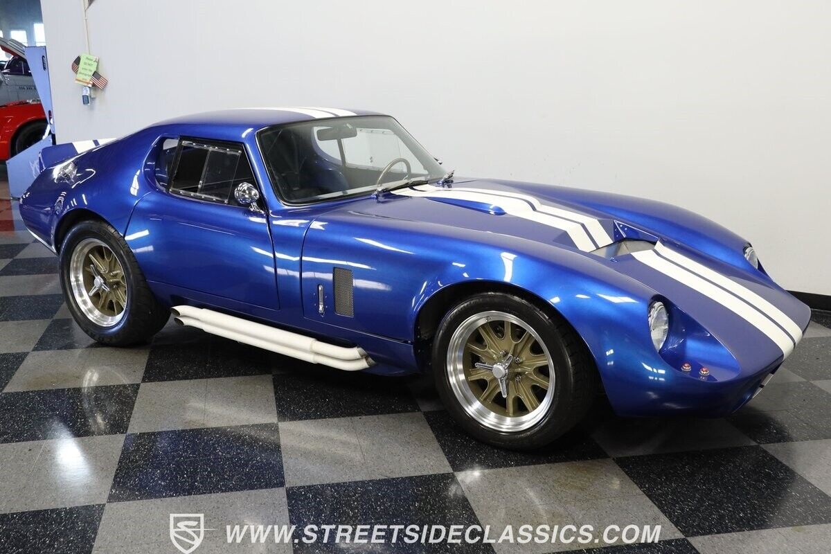 Shelby-Daytona-Coupe-1965-Blue-Black-0-13