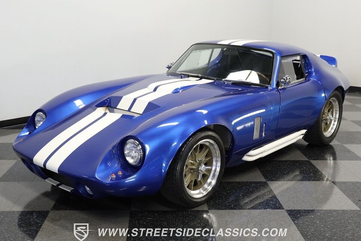 Shelby-Daytona-Coupe-1965-Blue-Black-0-17