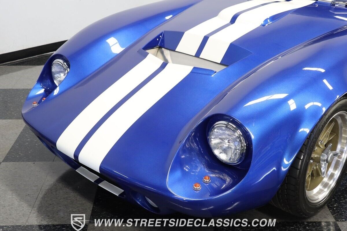 Shelby-Daytona-Coupe-1965-Blue-Black-0-19