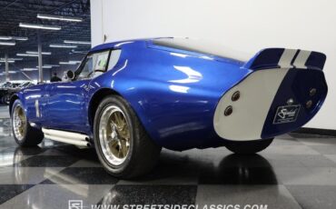 Shelby-Daytona-Coupe-1965-Blue-Black-0-23