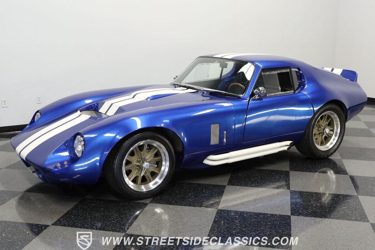 Shelby-Daytona-Coupe-1965-Blue-Black-0-5