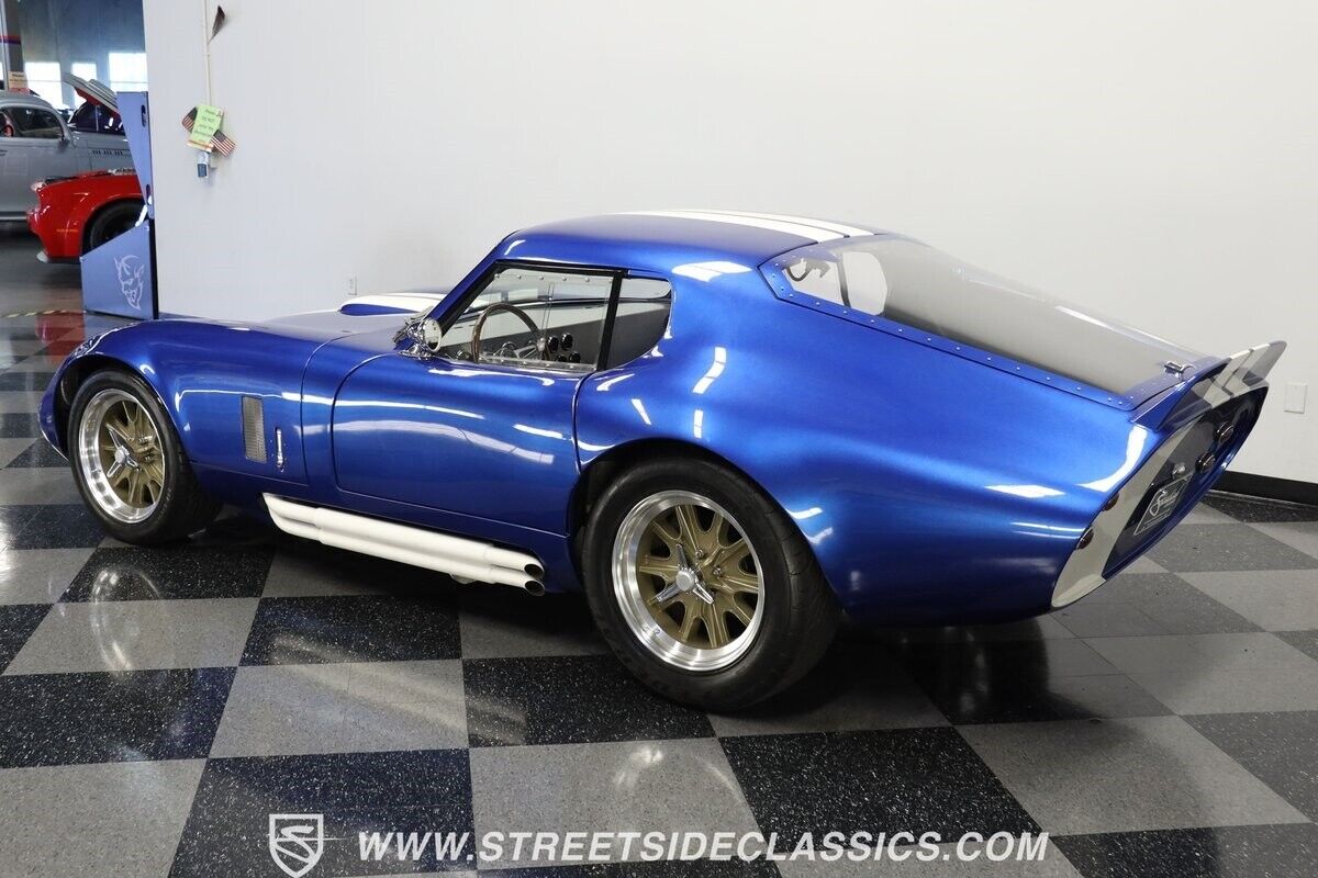 Shelby-Daytona-Coupe-1965-Blue-Black-0-6