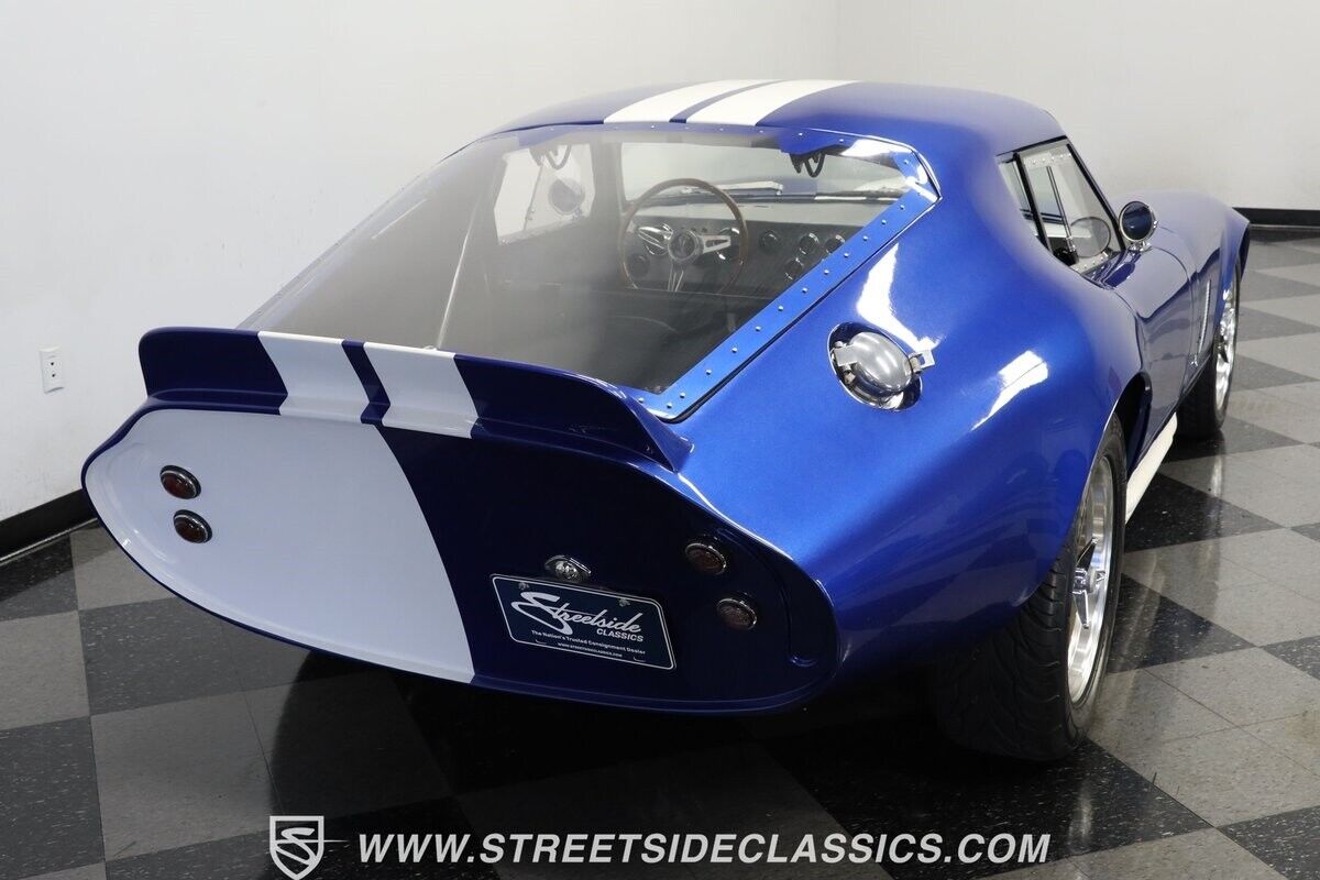 Shelby-Daytona-Coupe-1965-Blue-Black-0-9