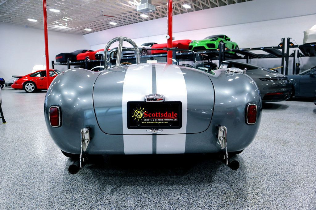 Shelby-Superformance-Cobra-427-Cabriolet-1965-Titanium-Silver-Stripe-Black-Lthr-7751-10