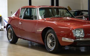 Studebaker-Avanti-1964-Red-Black-117981-10