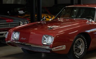 Studebaker-Avanti-1964-Red-Black-117981-7