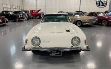 Studebaker-Avanti-Coupe-1963-White-Tan-136046-2