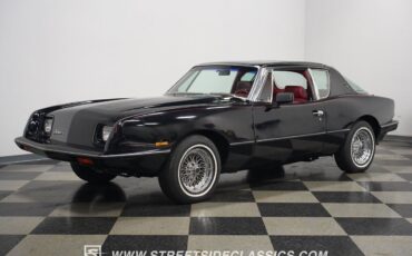 Studebaker-Avanti-Coupe-1984-Black-Red-22053-7