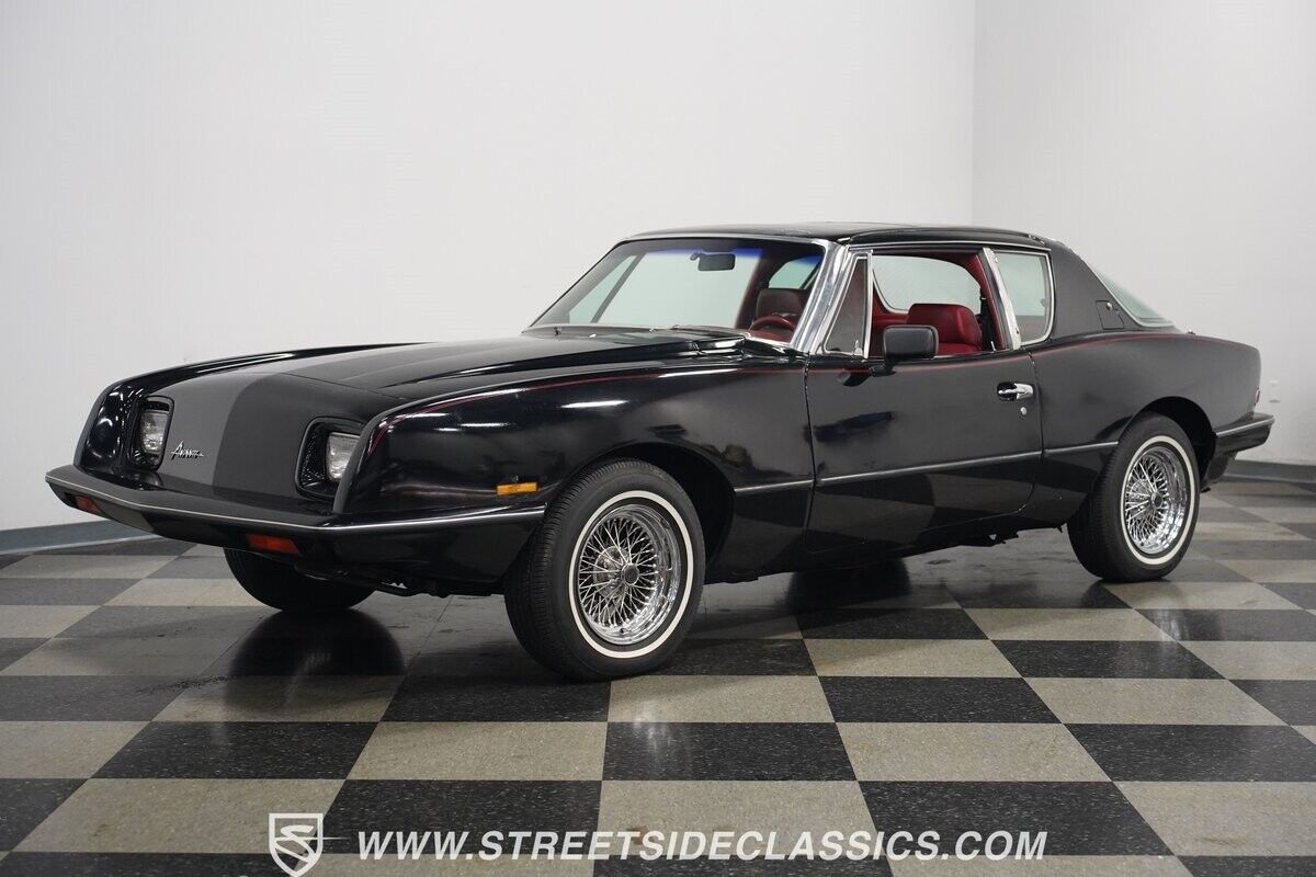 Studebaker-Avanti-Coupe-1984-Black-Red-22053-7