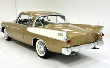 Studebaker-Golden-Hawk-1957-Gold-Gold-133165-2