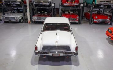 Studebaker-Gran-Turismo-Hawk-1962-White-Red-151800-10