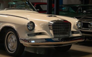 Studebaker-Gran-Turismo-Hawk-1962-White-Red-160732-11