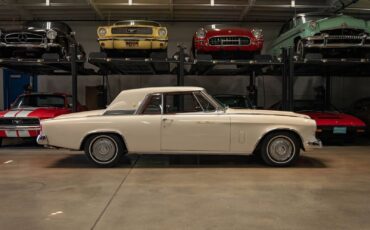 Studebaker-Gran-Turismo-Hawk-1962-White-Red-160732-2