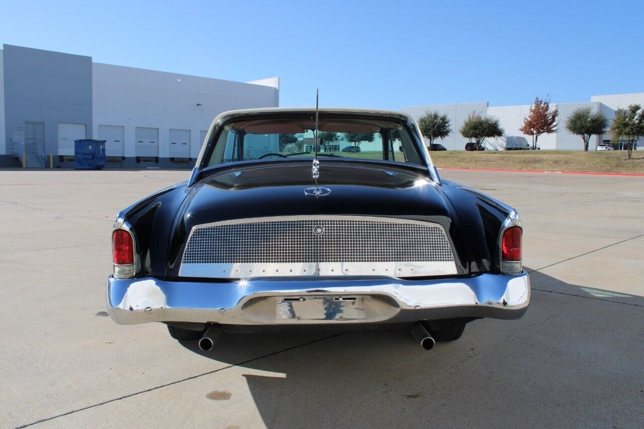 Studebaker-Gran-Turismo-Hawk-Coupe-1962-Black-Red-131266-5