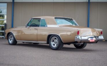 Studebaker-Hawk-1963-Gold-Red-13024-1