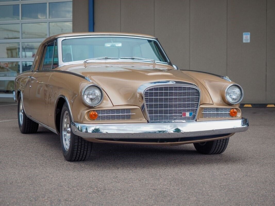 Studebaker-Hawk-1963-Gold-Red-13024-6