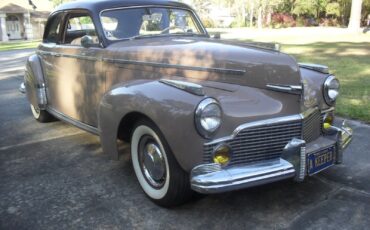 Studebaker-President-Skyway-Coupe-1942-Tan-16898-1