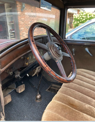 Studebaker-Regal-Commander-Berline-1928-Burgundy-Tan-70525-6