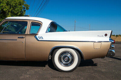 Studebaker-Silver-Hawk-Coupe-1960-Red-Tan-2-4