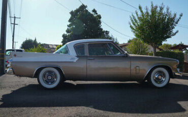 Studebaker-Silver-Hawk-Coupe-1960-Red-Tan-2-8