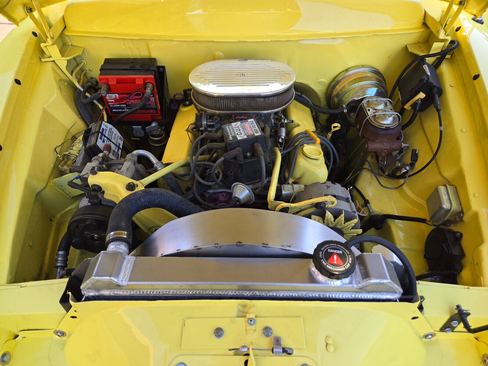 Studebaker-V-8-Cabriolet-1951-Yellow-1811-20