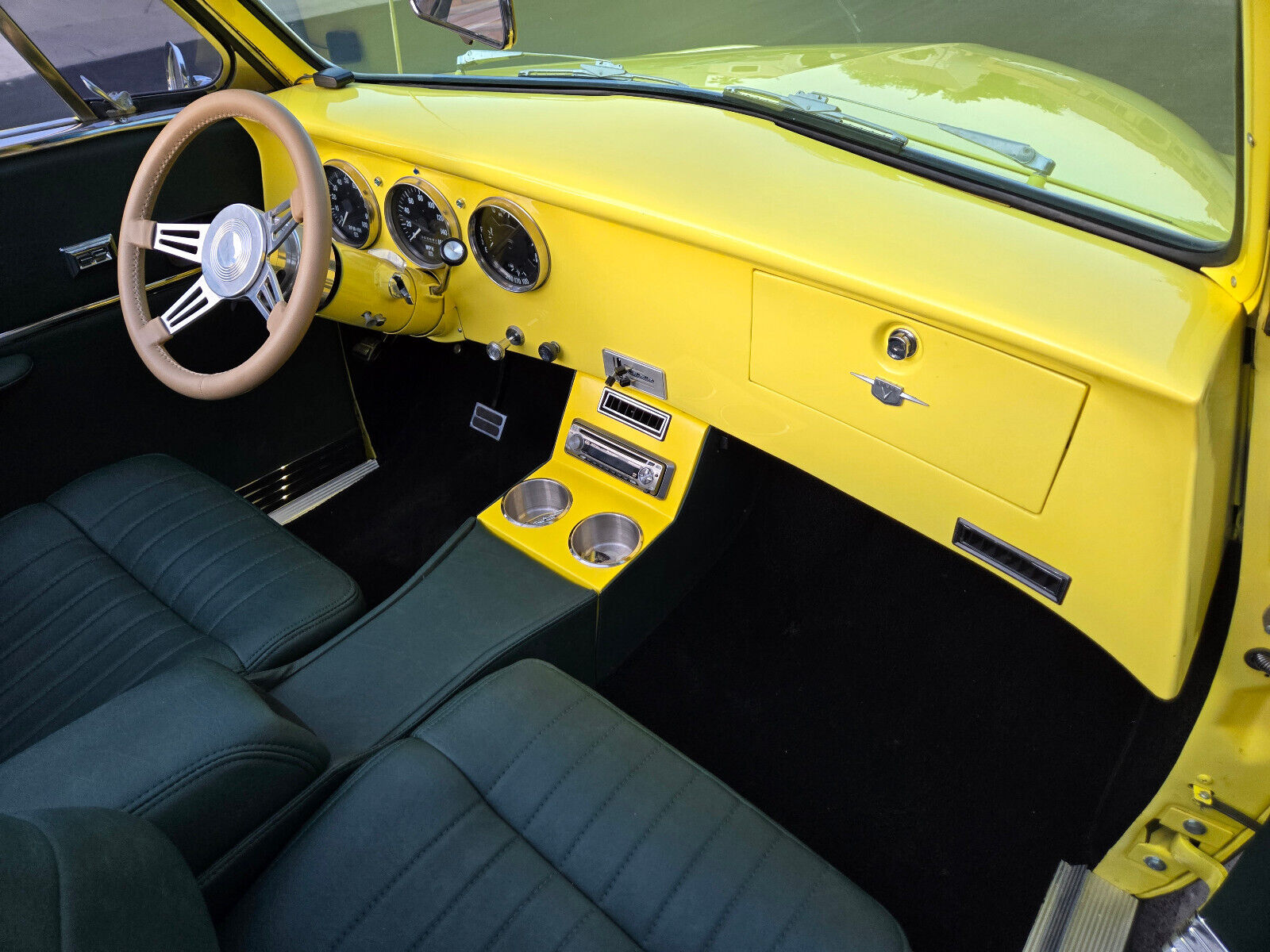 Studebaker-V-8-Cabriolet-1951-Yellow-1811-6