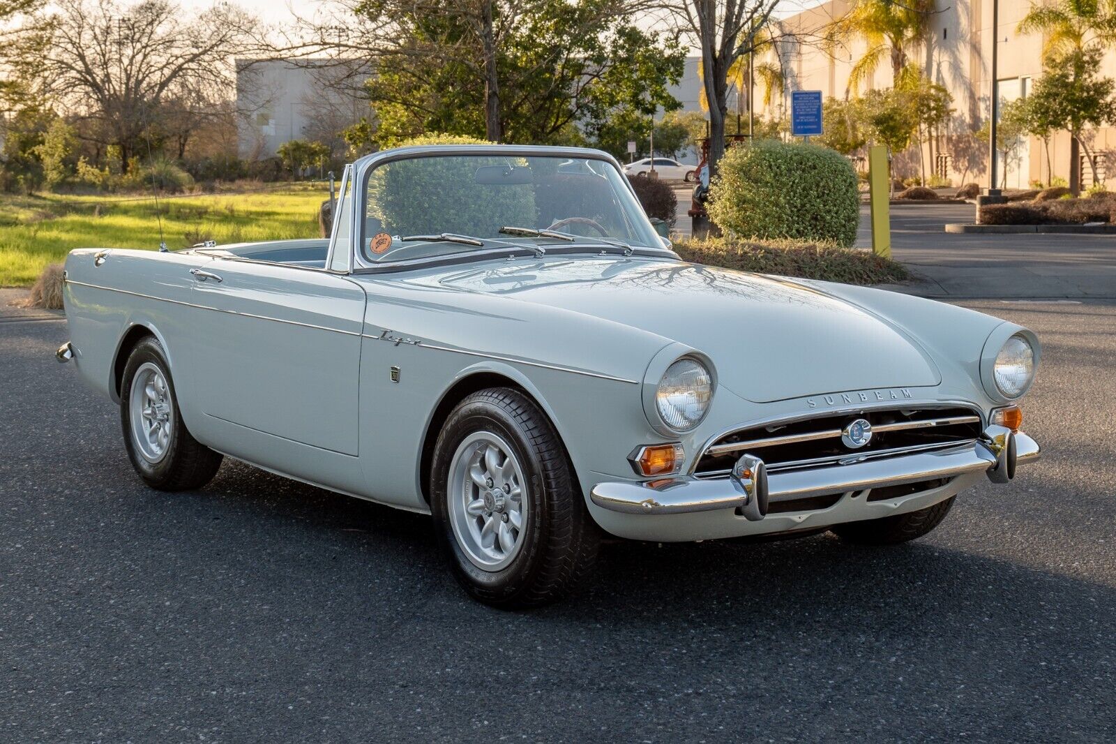 Sunbeam-Tiger-Coupe-1964-balmoral-grey-Blue-131966-1